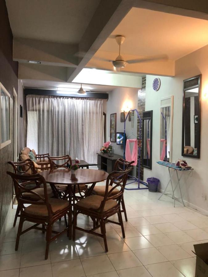 Seri Lagenda Apartment Куах Экстерьер фото