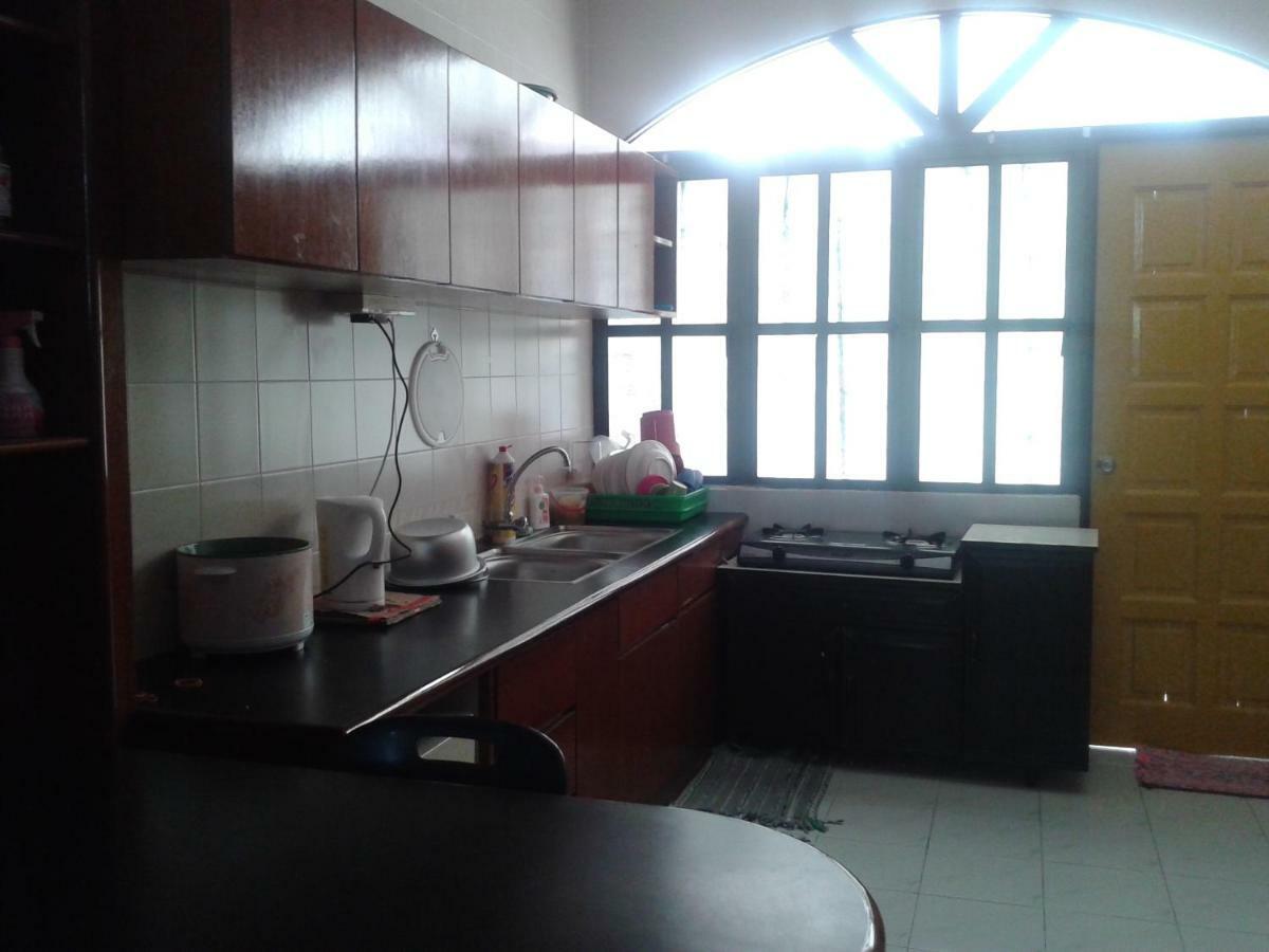 Seri Lagenda Apartment Куах Экстерьер фото